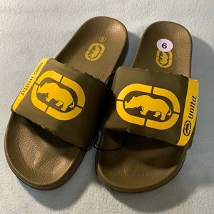 ECKO UNLTD Men's Slides - size 9
